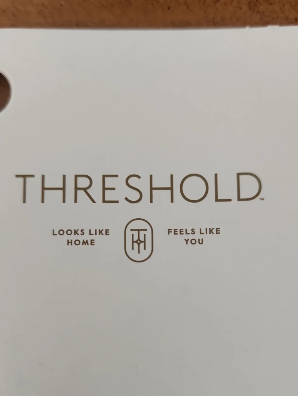 THRESHOLD flatware Set
